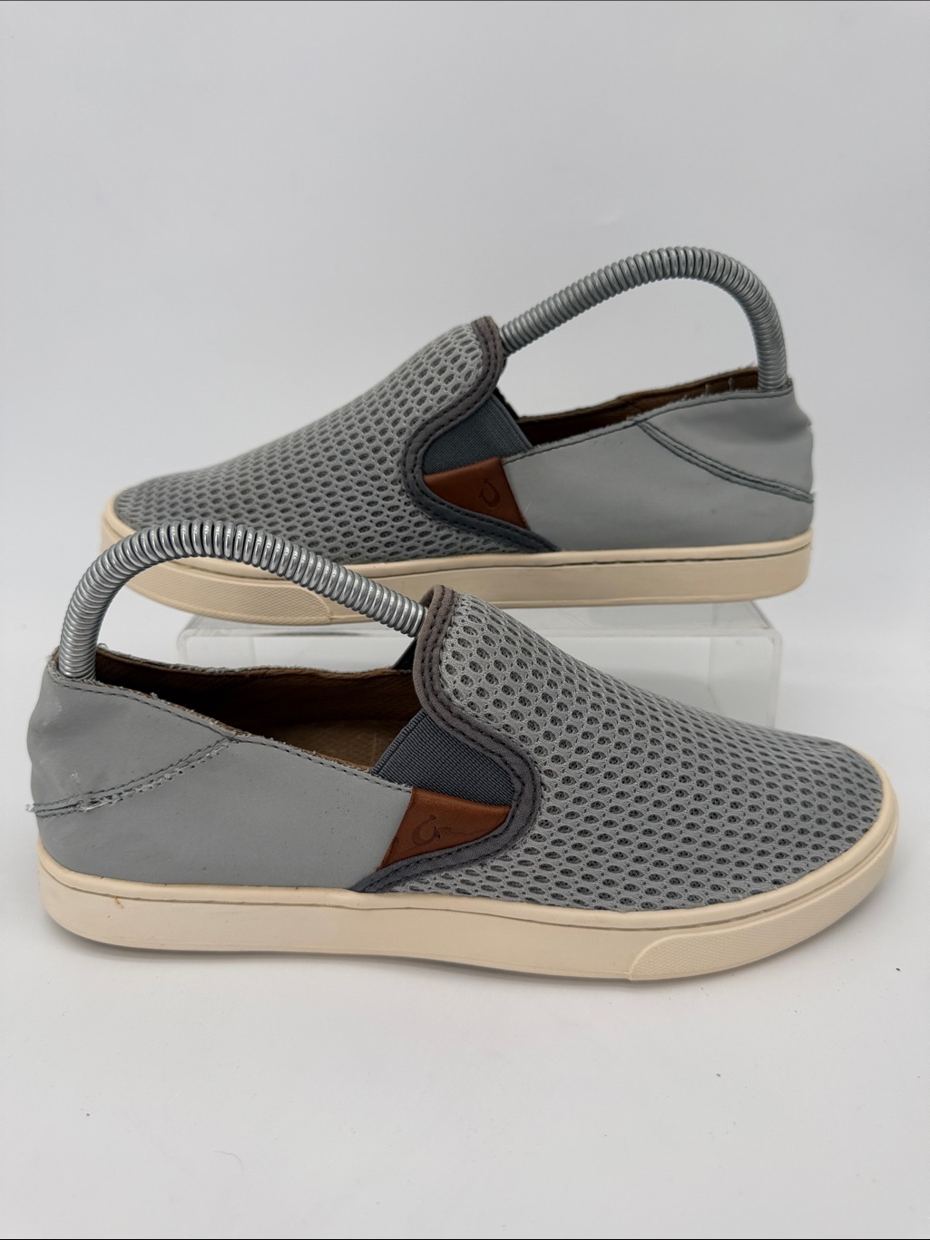 Olukai Pehuea Women's Slip On Gray Leather Mesh Sneakers Women's Size 7.5